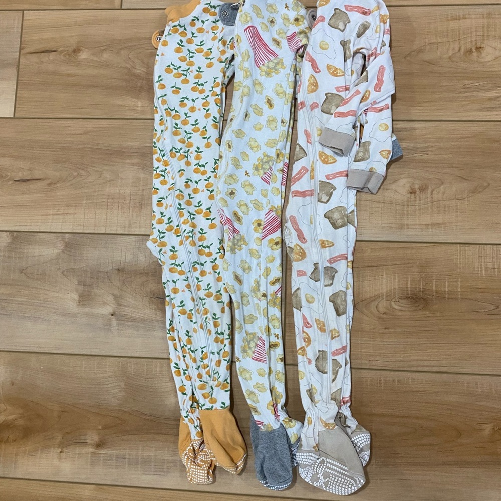 Burt’s Bees Baby Footies